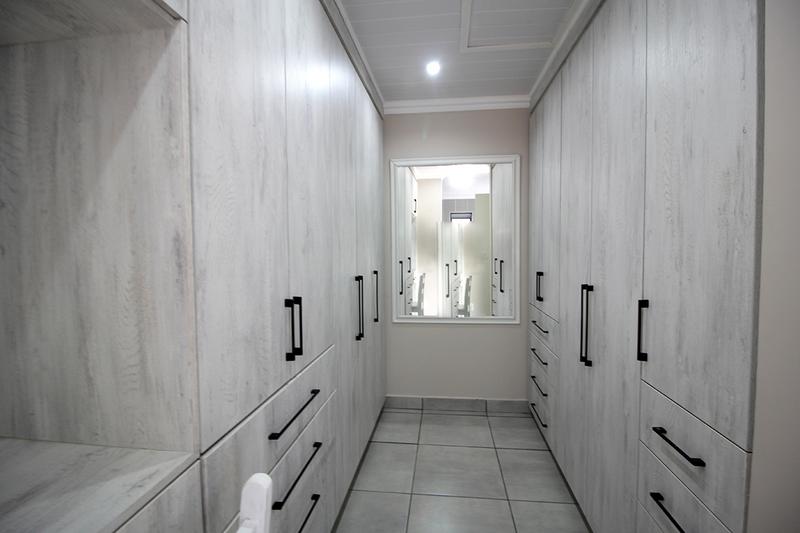 3 Bedroom Property for Sale in Menkenkop Western Cape